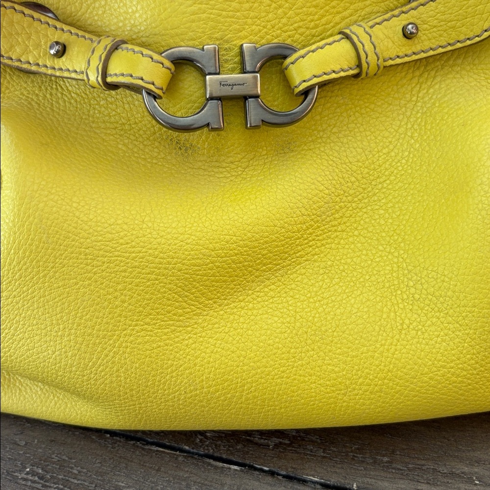 Ferragammo - Picture 3 of 9